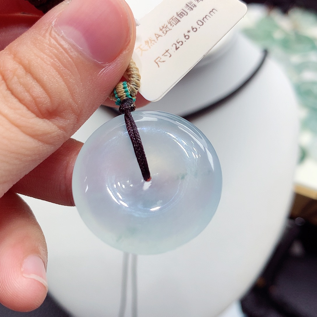 翡翠未镶嵌颈饰编号109，25.6/6.0