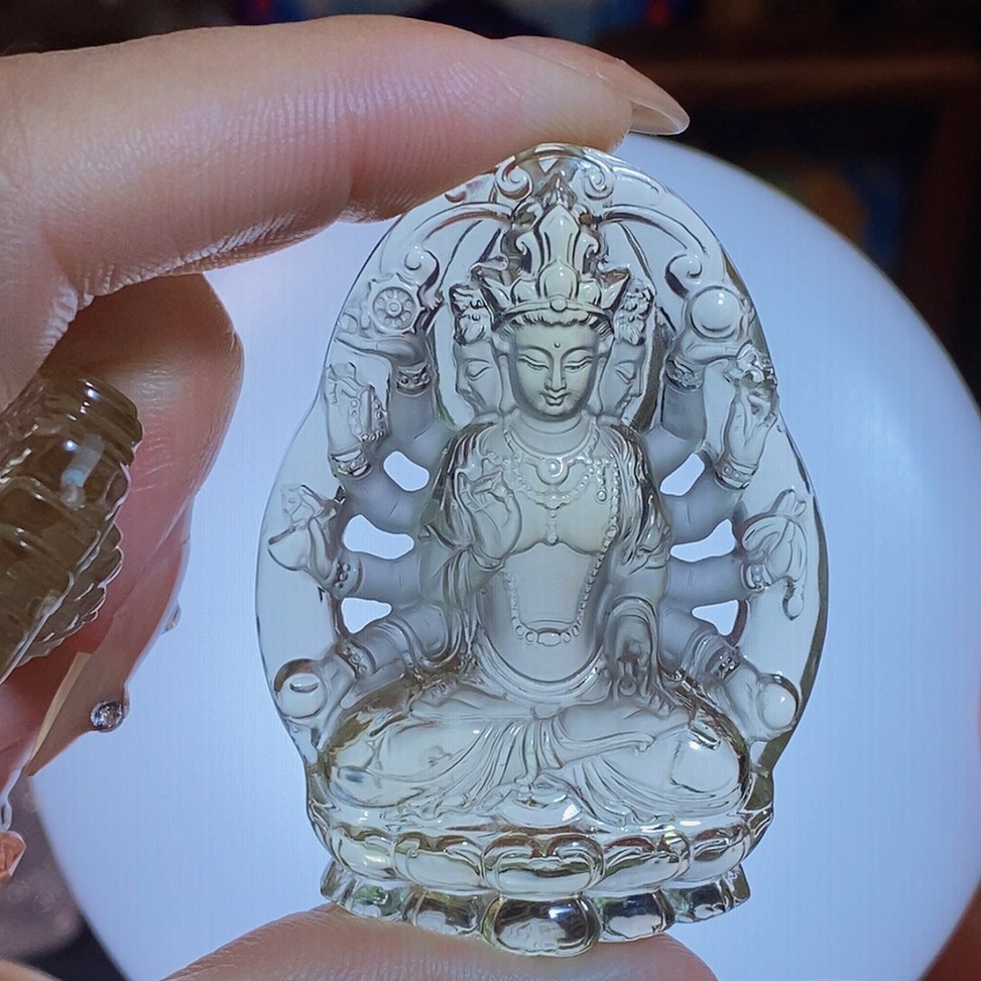 孙***空未镶嵌水晶颈饰吊坠