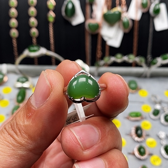 和田玉（碧玉）银S925镶嵌戒指