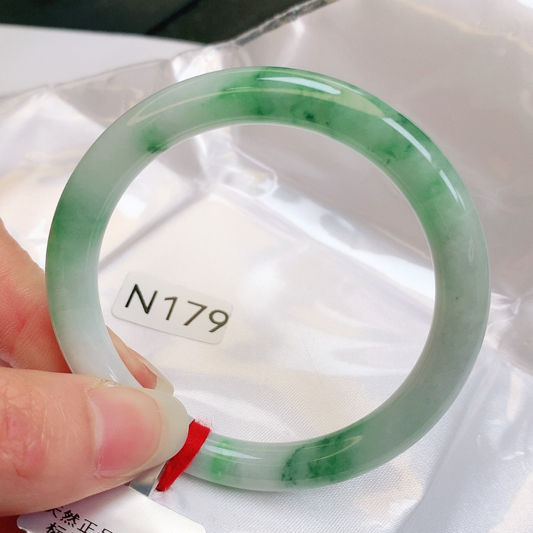 【闪购商品】翡翠手镯未镶嵌缅甸天然a货翡翠