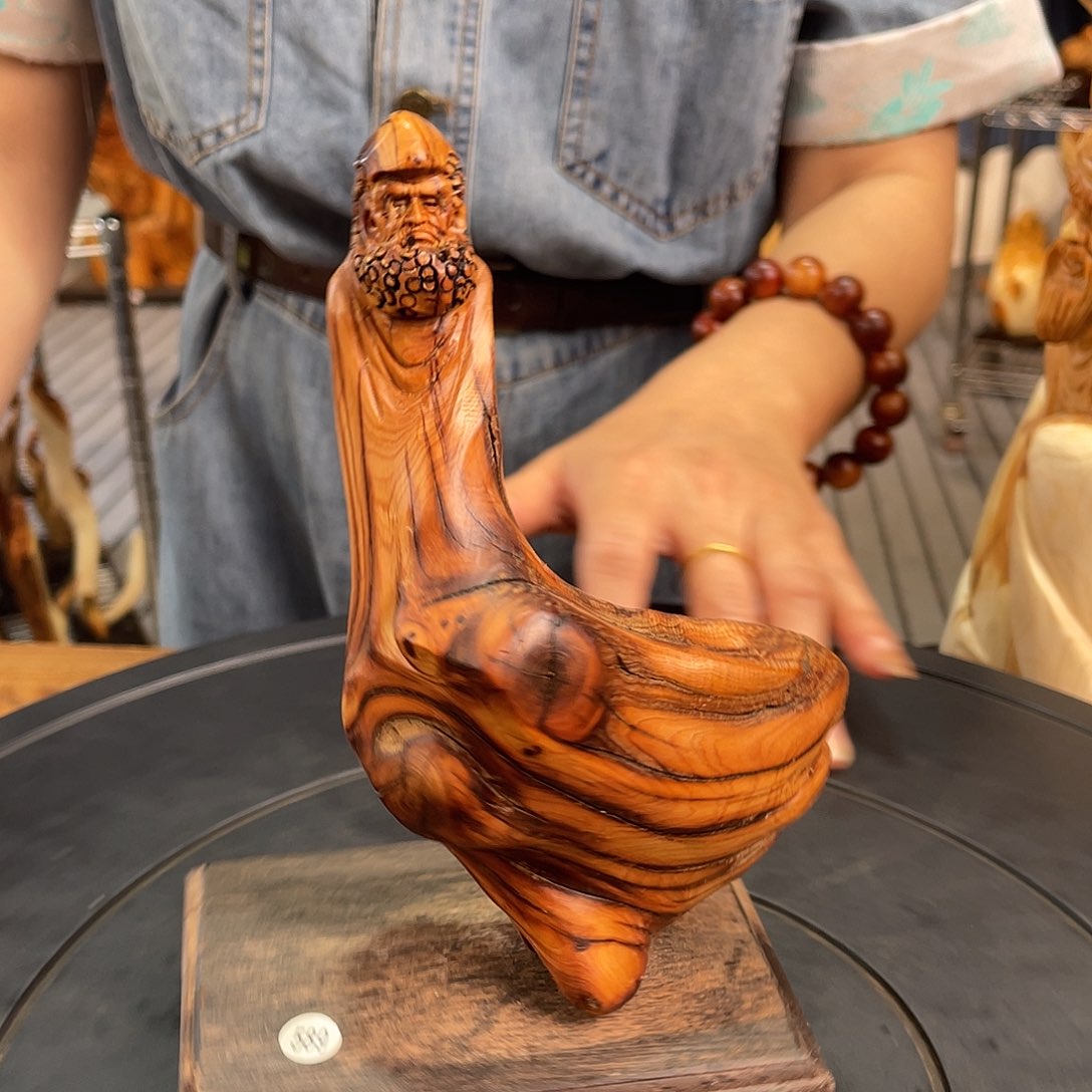 柏木（崖柏）随型摆件