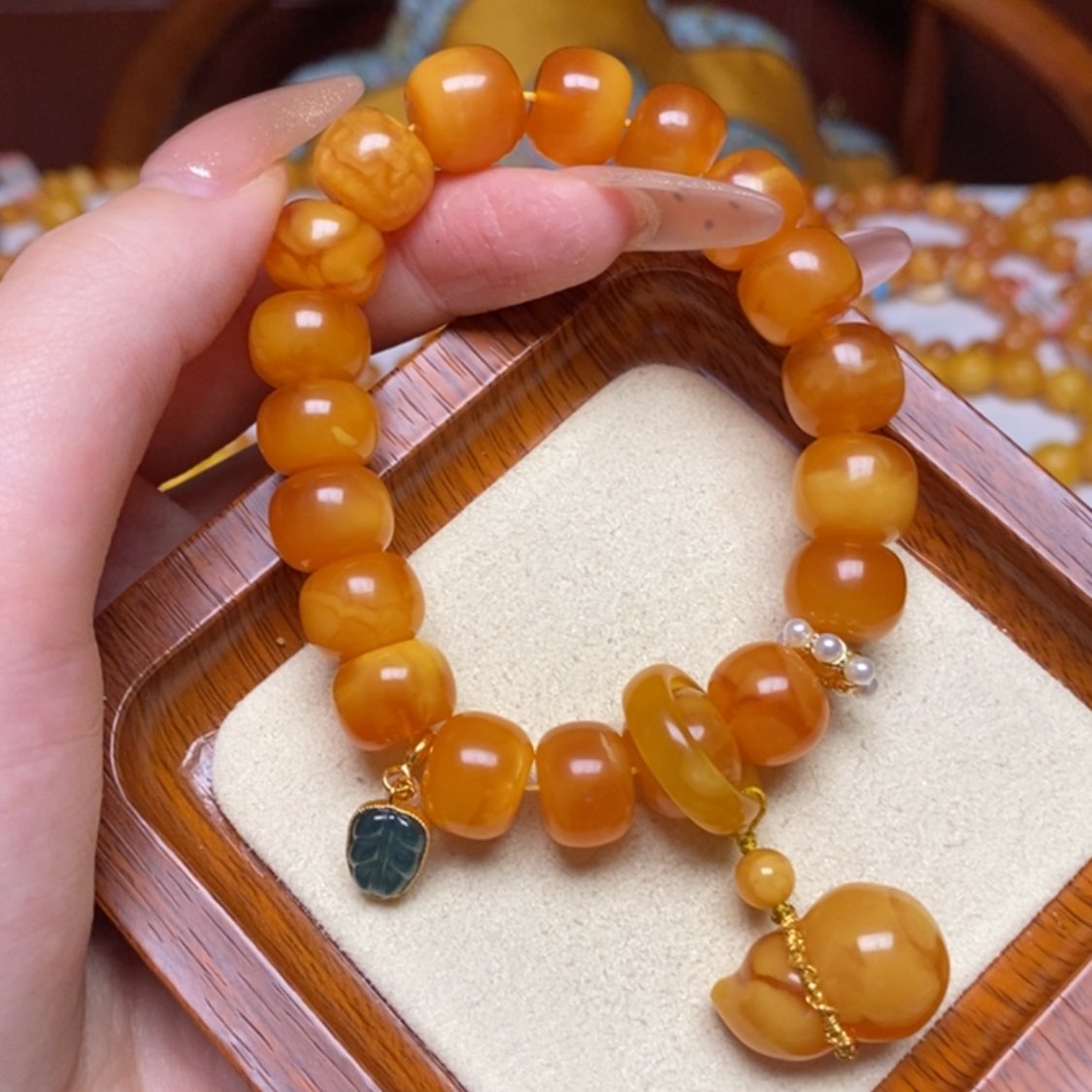 【闪购商品】蜜蜡手链未镶嵌手串