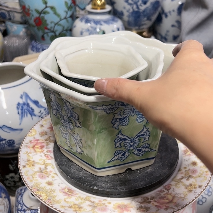 瓷片瑕。。。。。。。。。。。。。。。