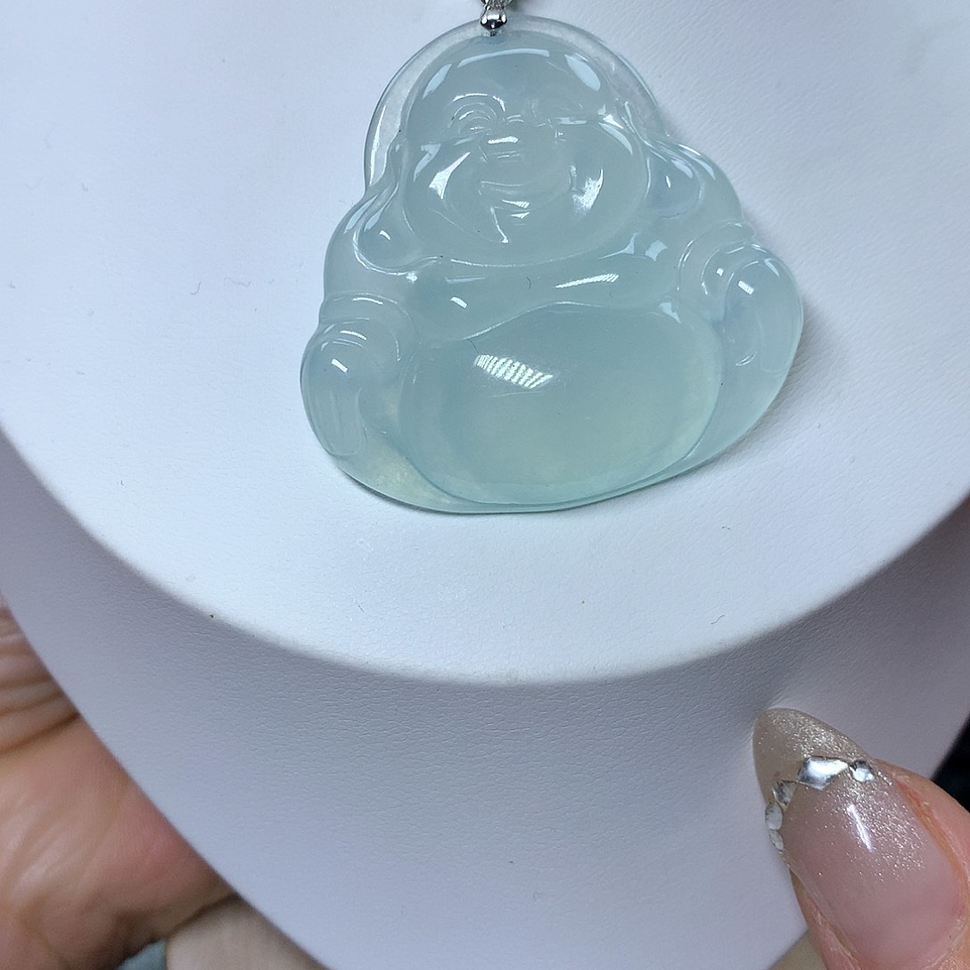 翡翠吊坠(赠链)未镶嵌