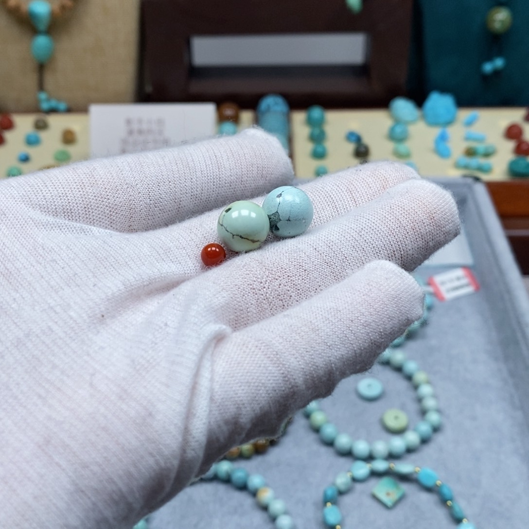 未镶嵌配饰南红玛瑙