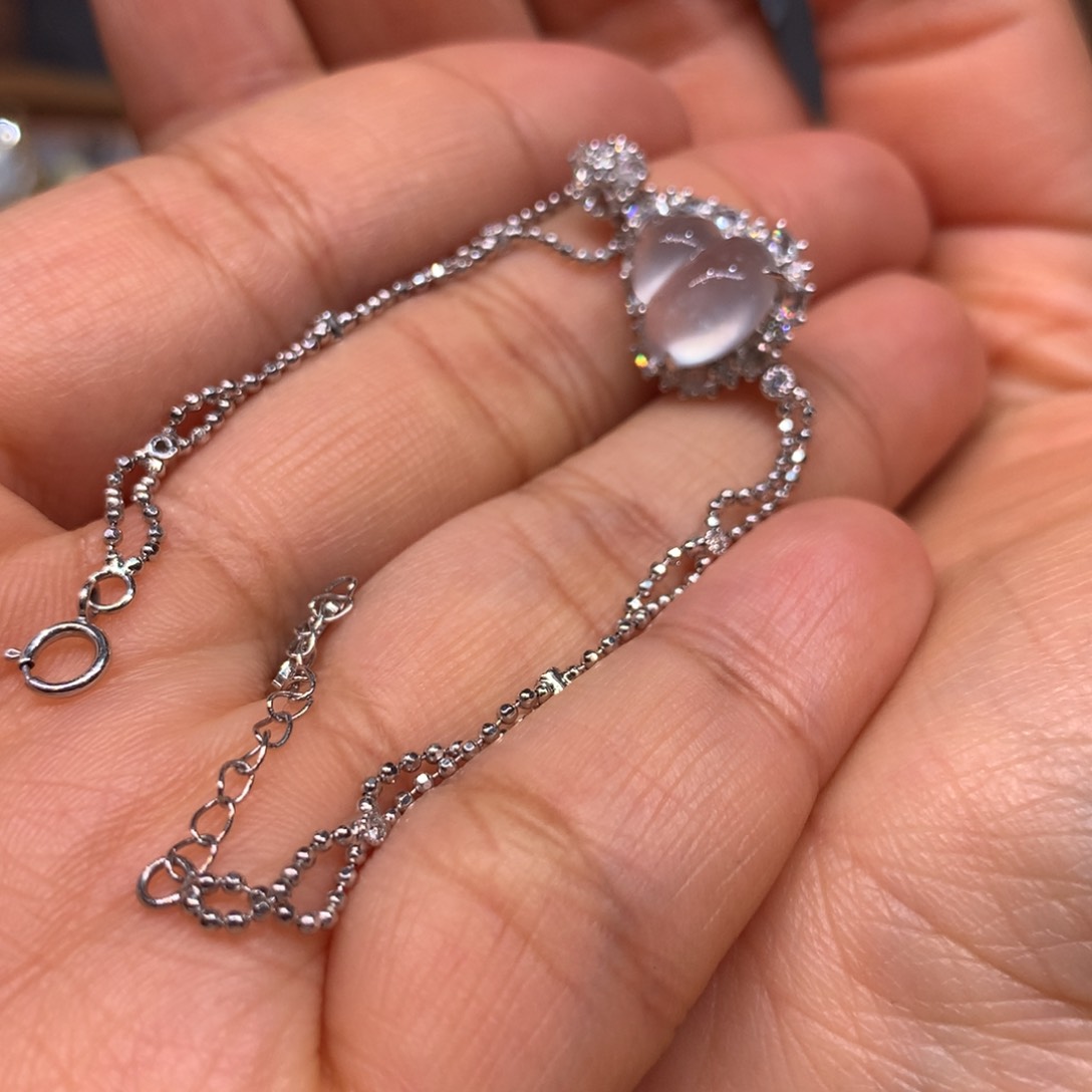 翡翠颈饰18K金镶嵌手链吊坠