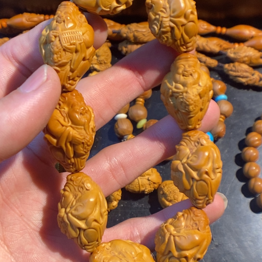 橄榄核手串/手链龙财神