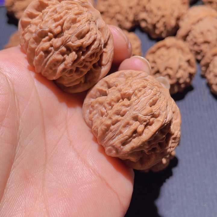 文玩核桃吊坠四座楼