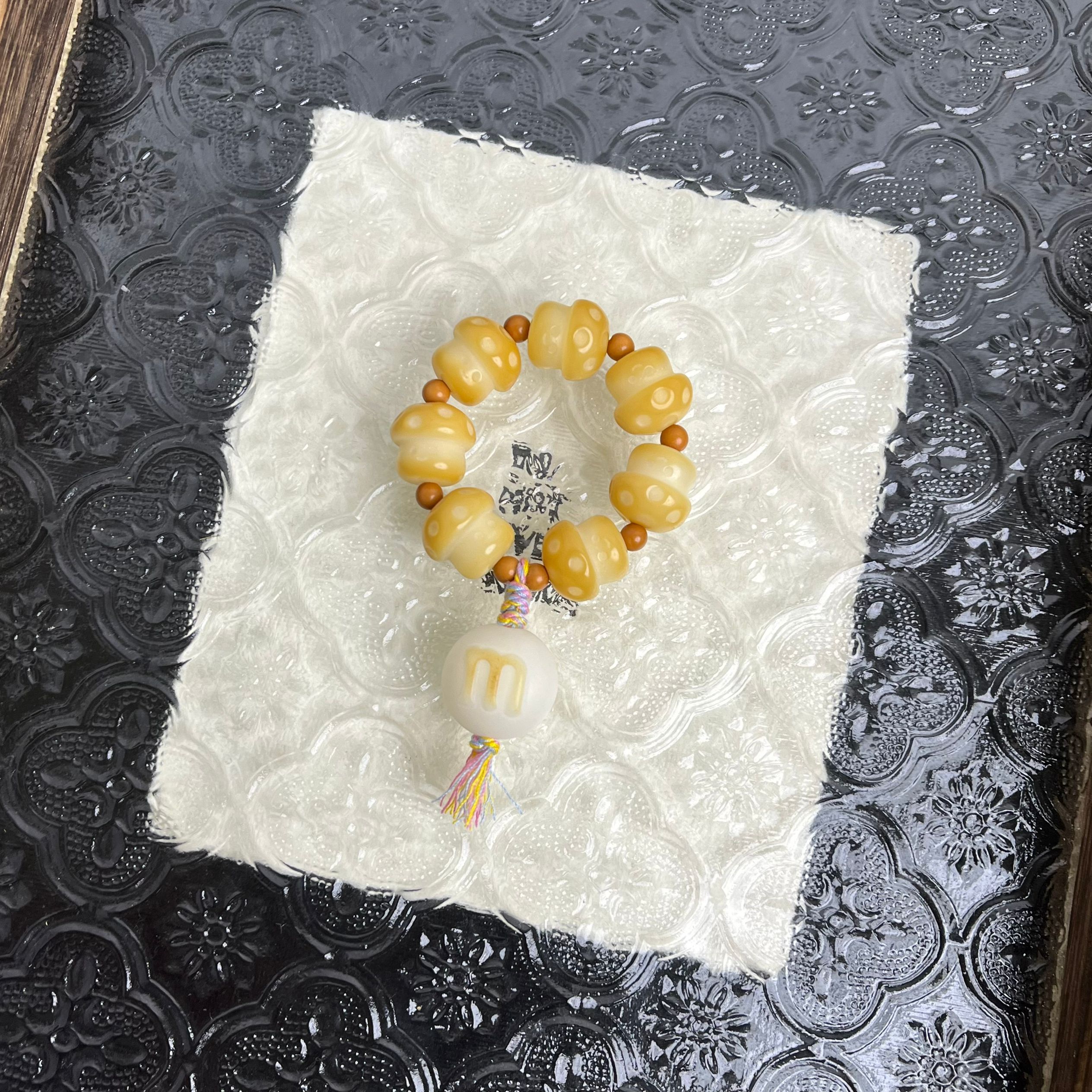 属予12-13mm 菩提根炭烤笑脸蘑菇手捻 CP023-2730