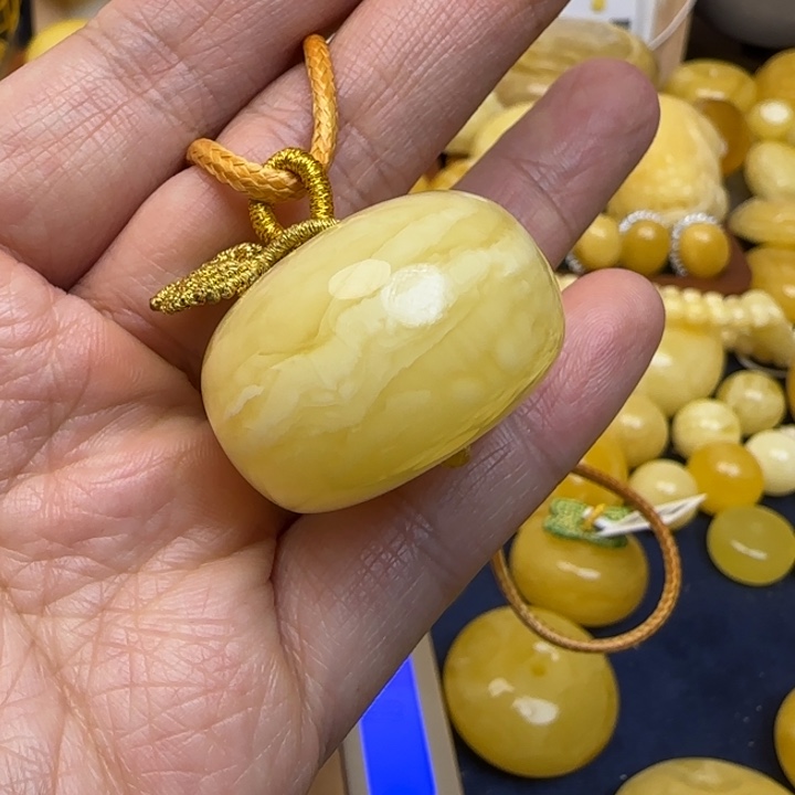 蜜蜡未镶嵌颈饰天然蜜蜡