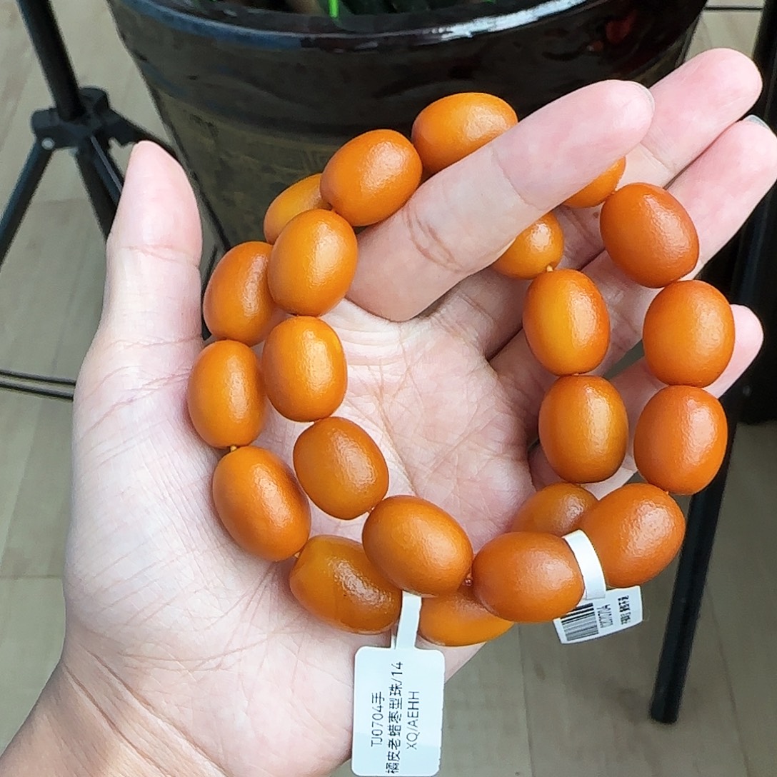 琥珀未镶嵌颈饰14MM 多样性发其一