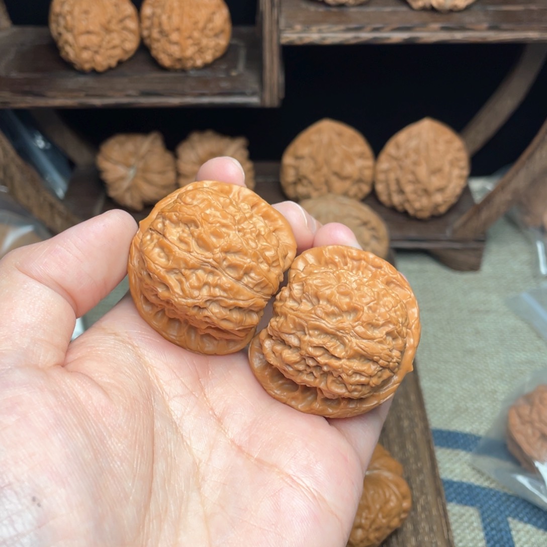 文玩核桃把件枫*丶41血麒麟