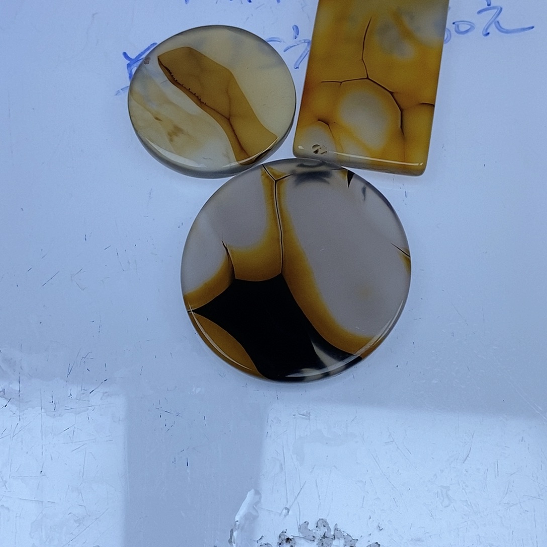 玛瑙/玉髓未镶嵌珠宝半成品丫**?