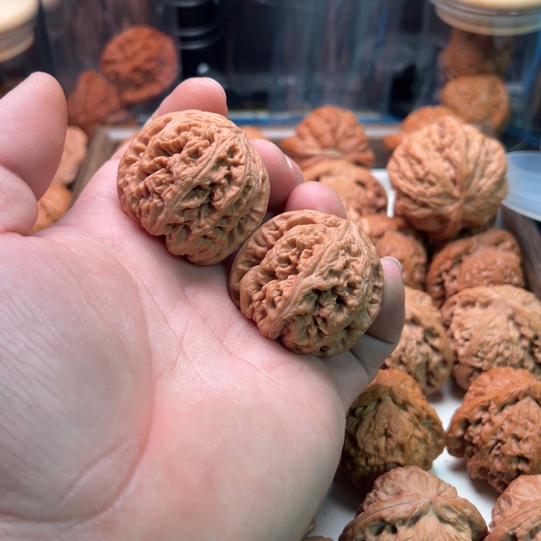 小***.文玩核桃吊坠级健健康康快快乐乐