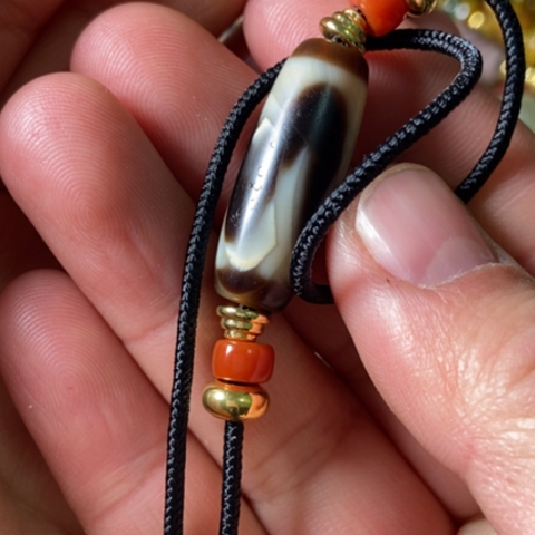 幸***花玛瑙/玉髓未镶嵌藏传小元素配饰饰品藏传小元素配饰饰品