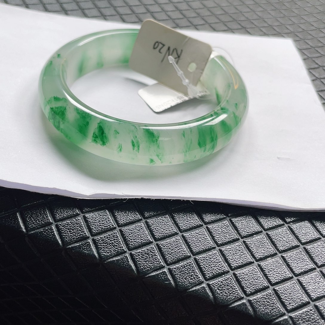 石英质玉手镯未镶嵌劳*