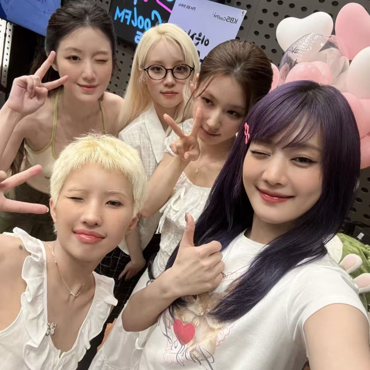 娃 I-DLE 特典 小卡 音乐CD