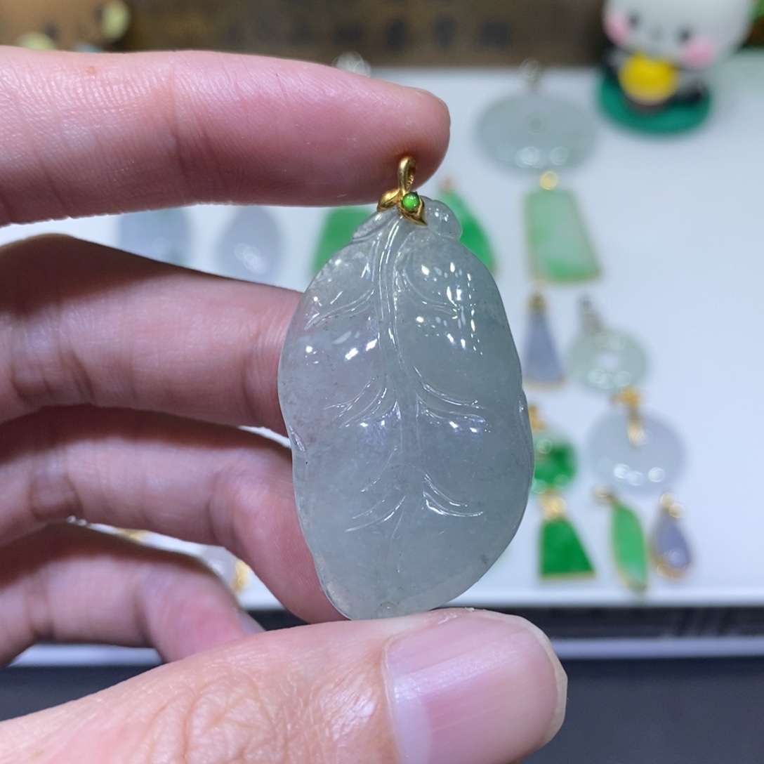 翡翠18K金镶嵌吊坠(不含链)