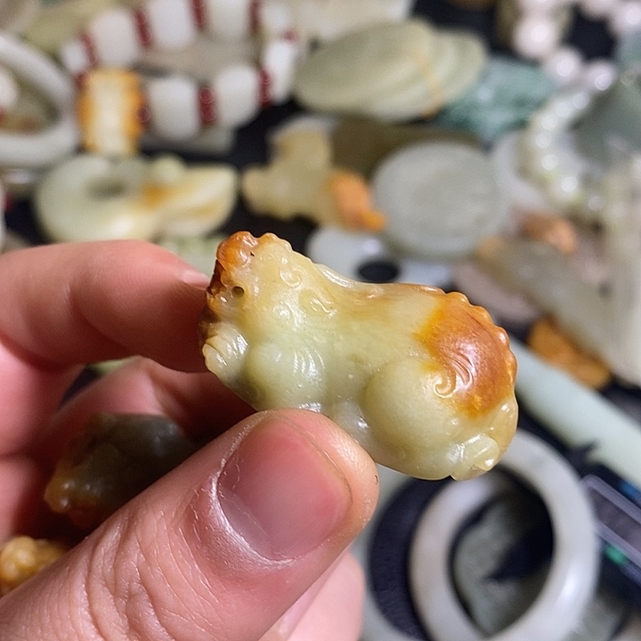 静***宸和田玉（糖玉）未镶嵌颈饰