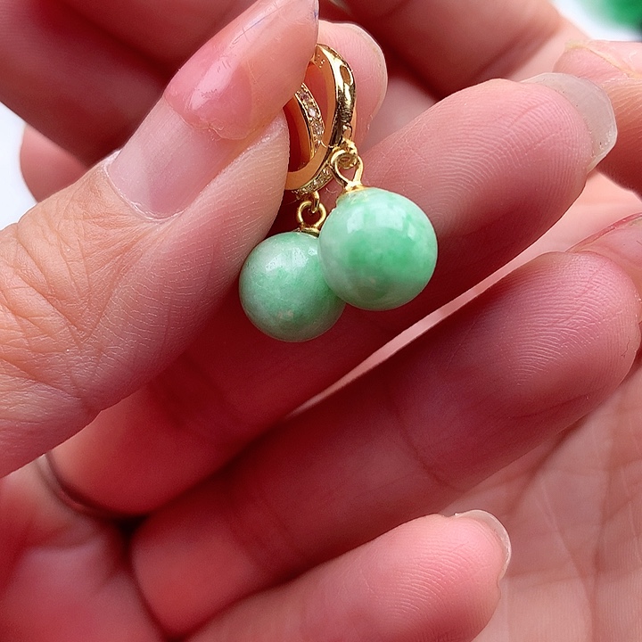 翡翠颈饰银S925镶嵌翡翠