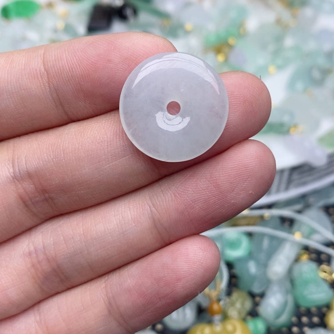 翡翠未镶嵌吊坠(不含链)平安扣