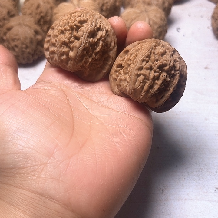 把件文玩核桃白狮子