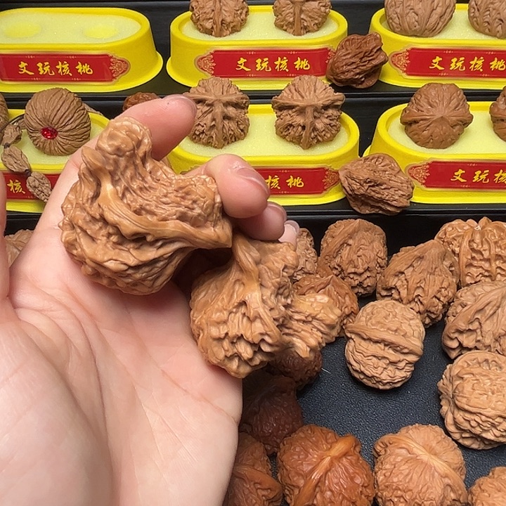 不***o核桃幸福鸟文玩摆件的一