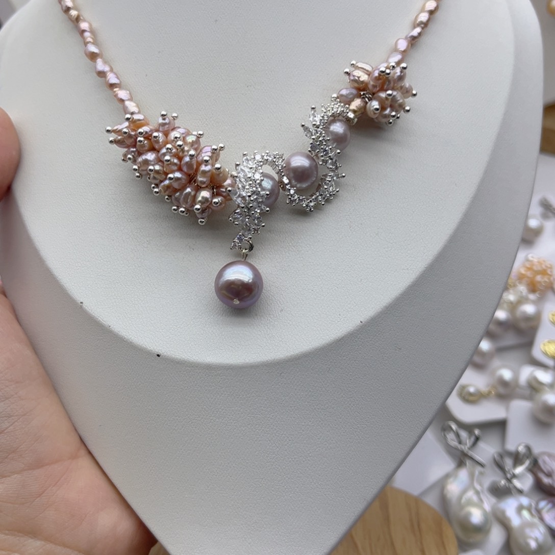 未镶嵌淡水珍珠颈饰