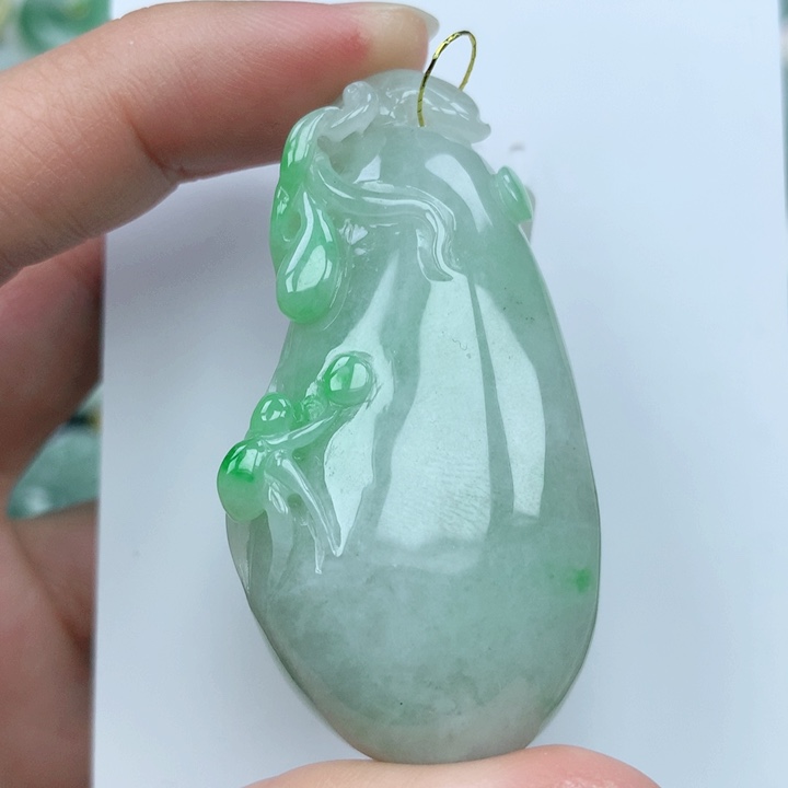 翡翠颈饰未镶嵌天然翡翠a货