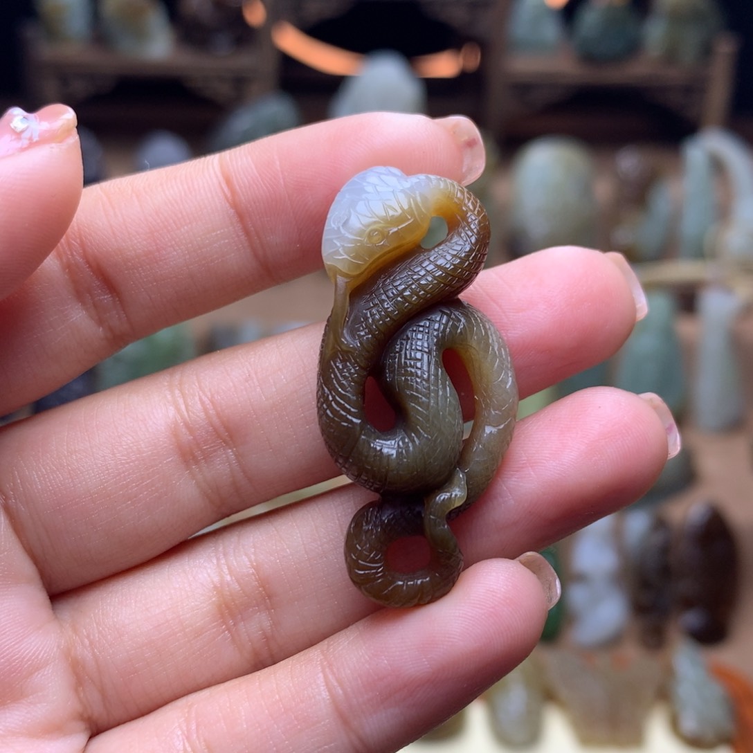 和田玉挂件未镶嵌