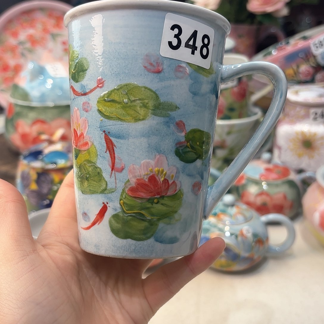 瓷片兔兔的小可爱太