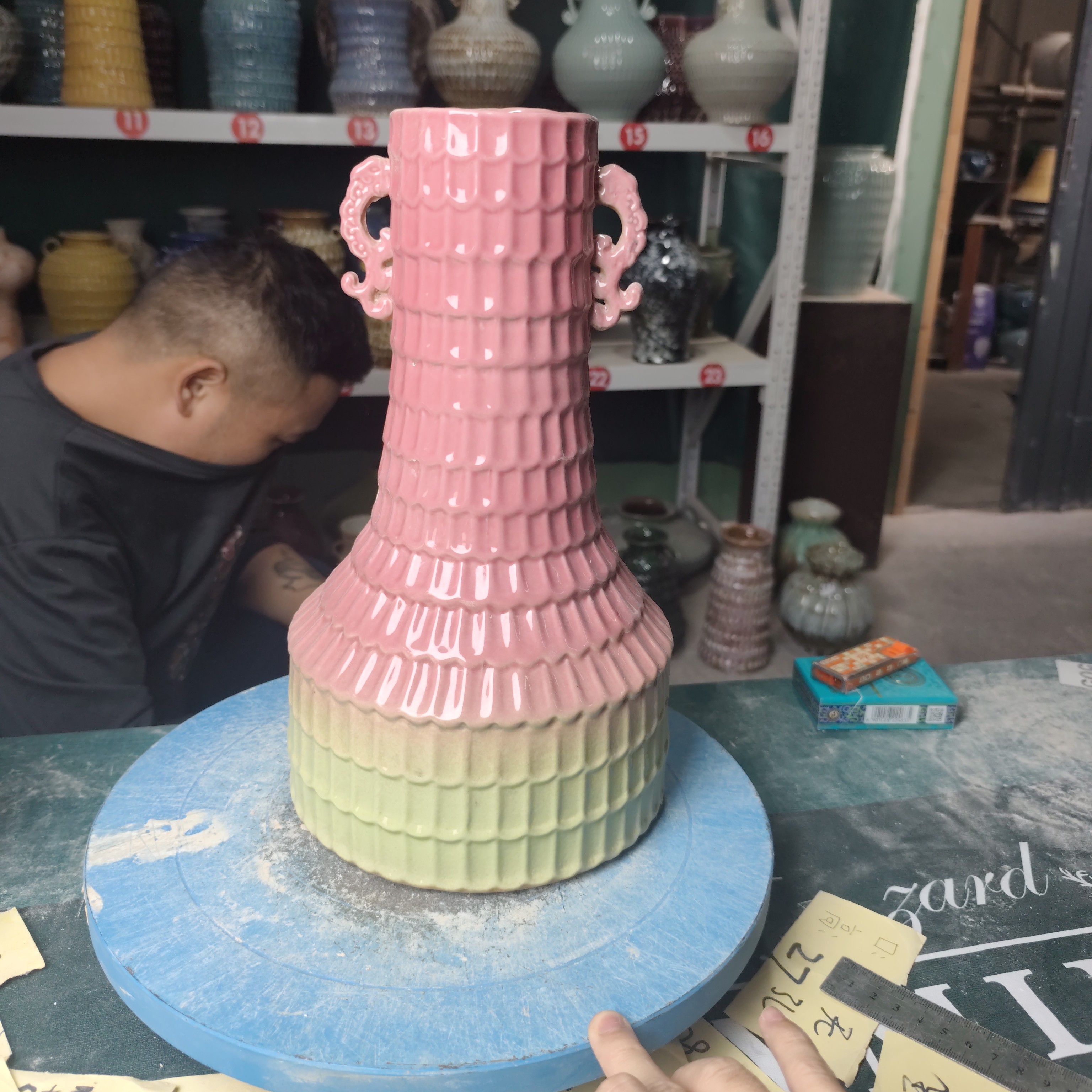 手绘陶瓷万花花瓶高颜值水培插花家居装饰景德镇高温瓷器口6高30