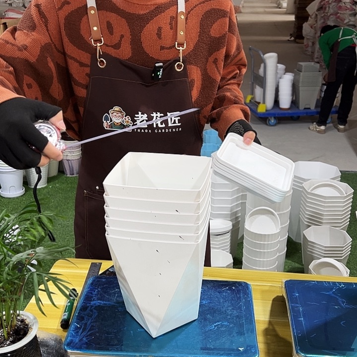 FV150口15高20米白带拖6个