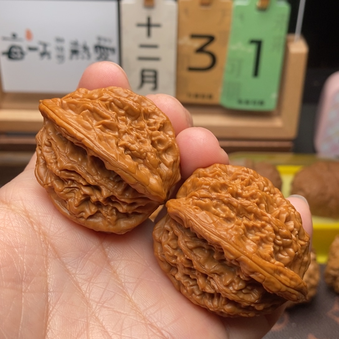 T***s文玩核桃把件虎头42