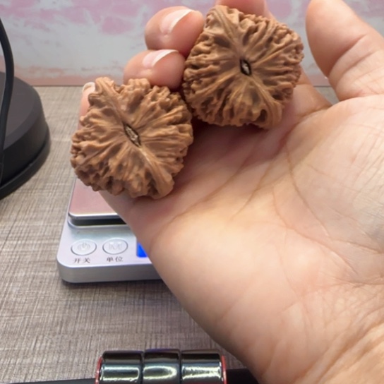 桃核吊坠农****叭核桃核桃