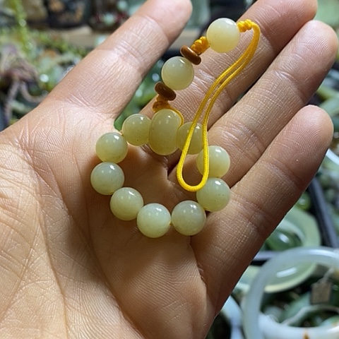 和田玉手机挂件未镶嵌