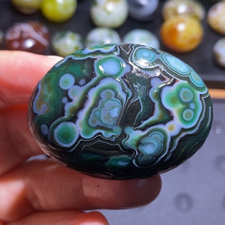 未镶嵌玛瑙/玉髓珠宝半成品83