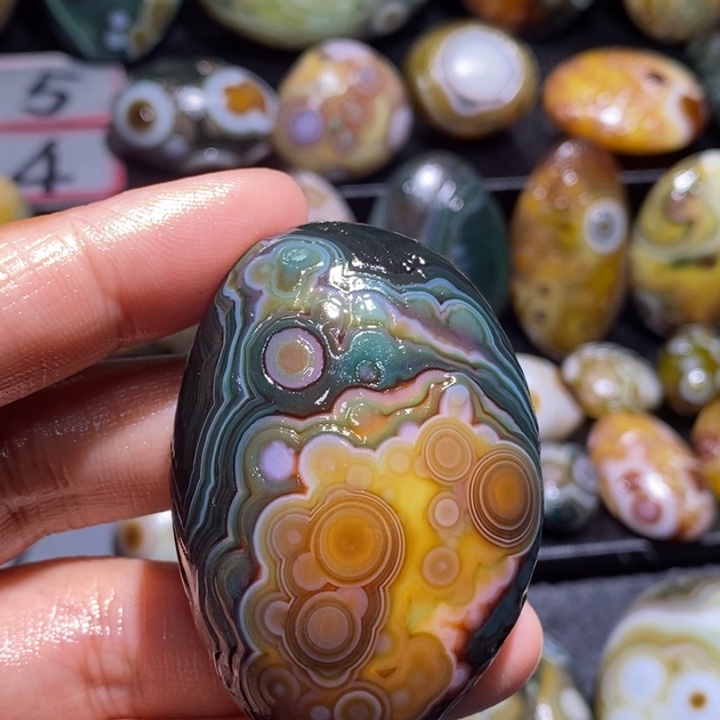 玛瑙/玉髓未镶嵌珠宝奇石184