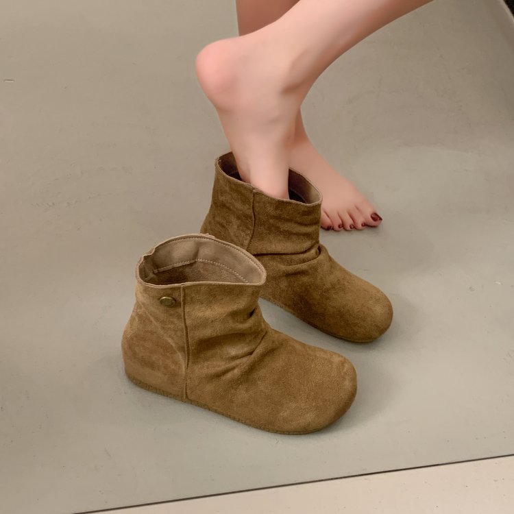 早秋褶皱堆堆靴2025新款时髦松弛感时装靴绒皮百搭休闲短靴ins潮