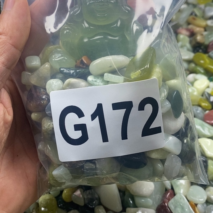 蛇纹石玉鱼缸石未镶嵌