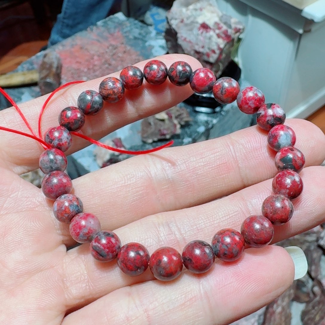 天然辰砂天然原石卡8