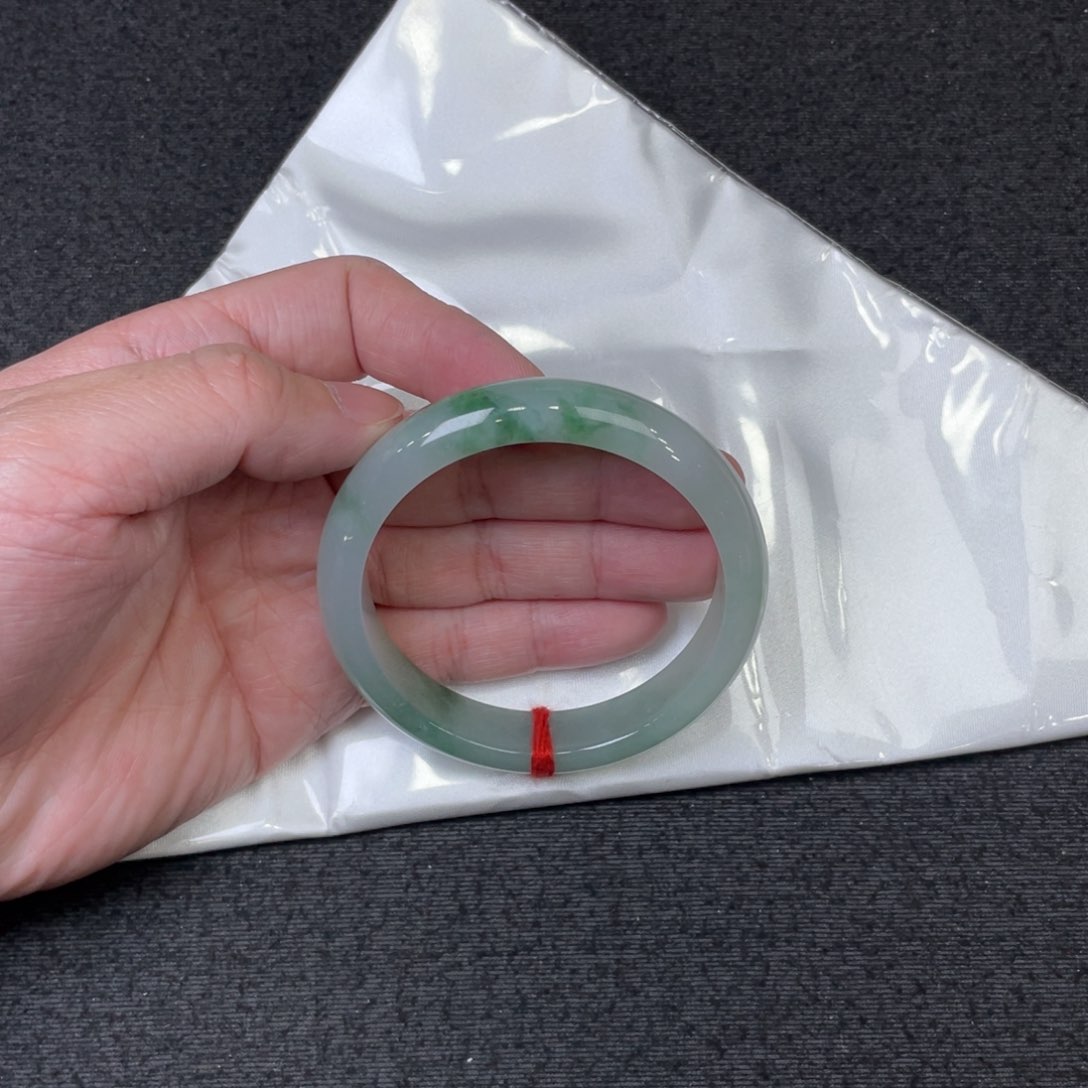 翡翠手镯未镶嵌57正圈