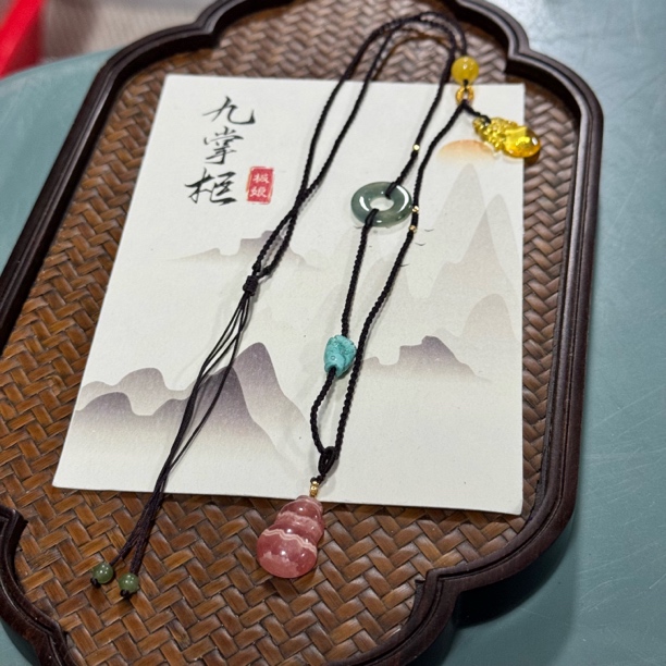 天然红纹石葫芦吊坠18k金配饰设计款项链-多样性发其一