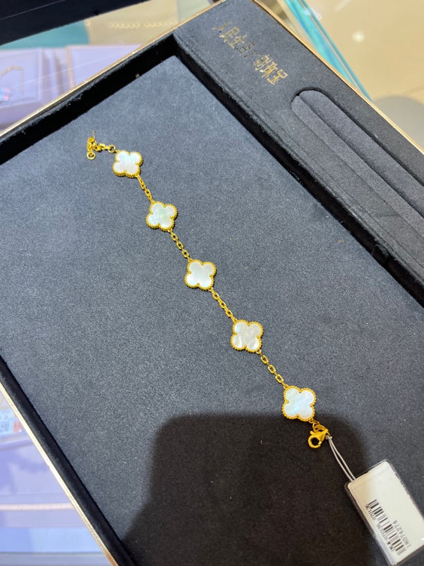 足金999白色四叶草手链10.21克