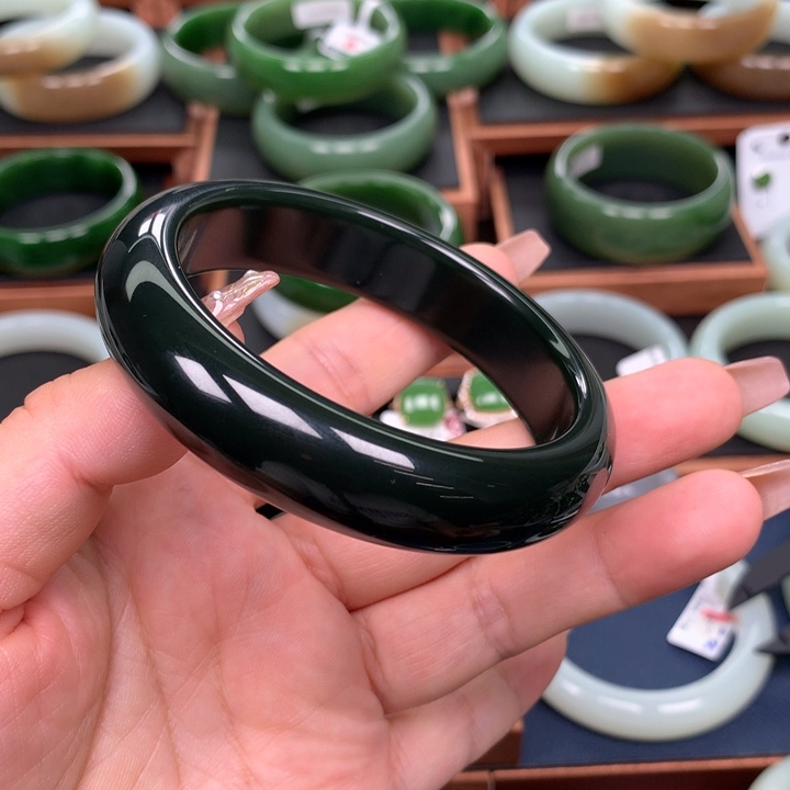 和田玉5960圈口未镶嵌