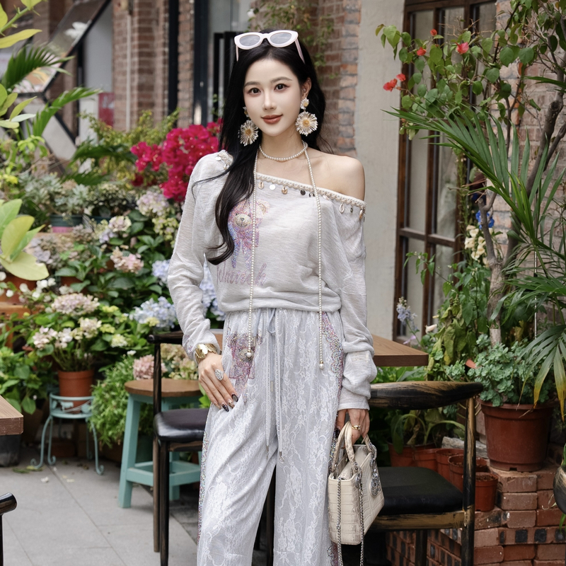 TCH私服烫钻工艺时尚淑女百搭新潮流针织衫女T75A09E5147轻奢tch