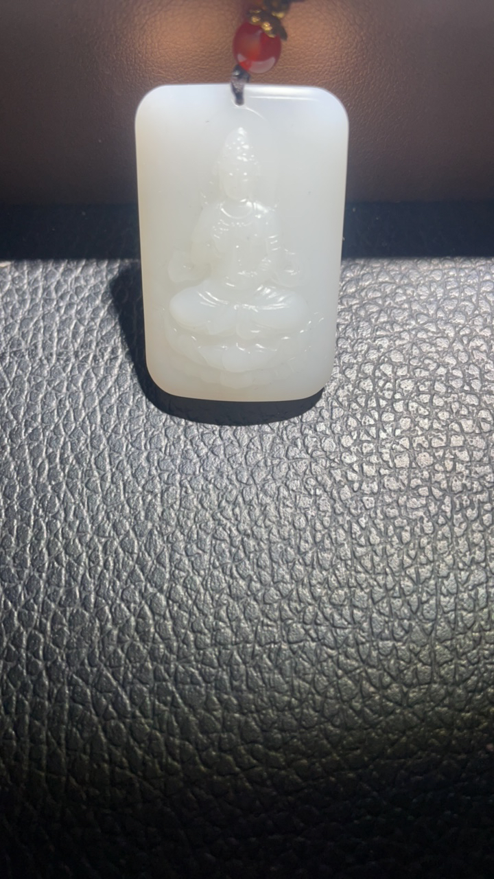 25克和田玉观音吊坠