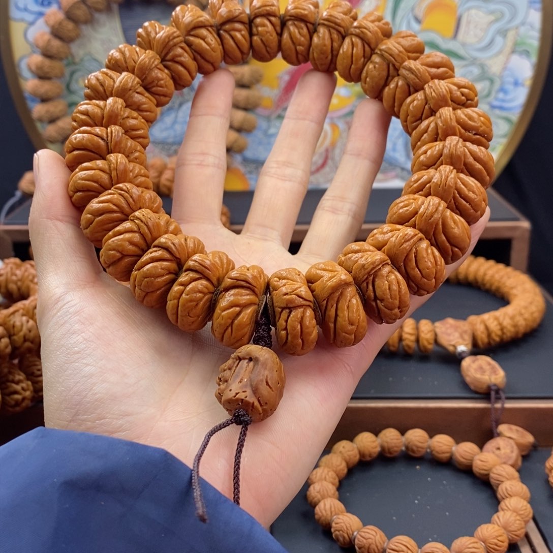 桃核手串H****L龙纹桃核矮霸