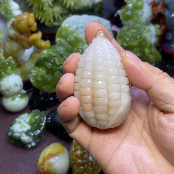 【闪购商品】未镶嵌岫玉手把件