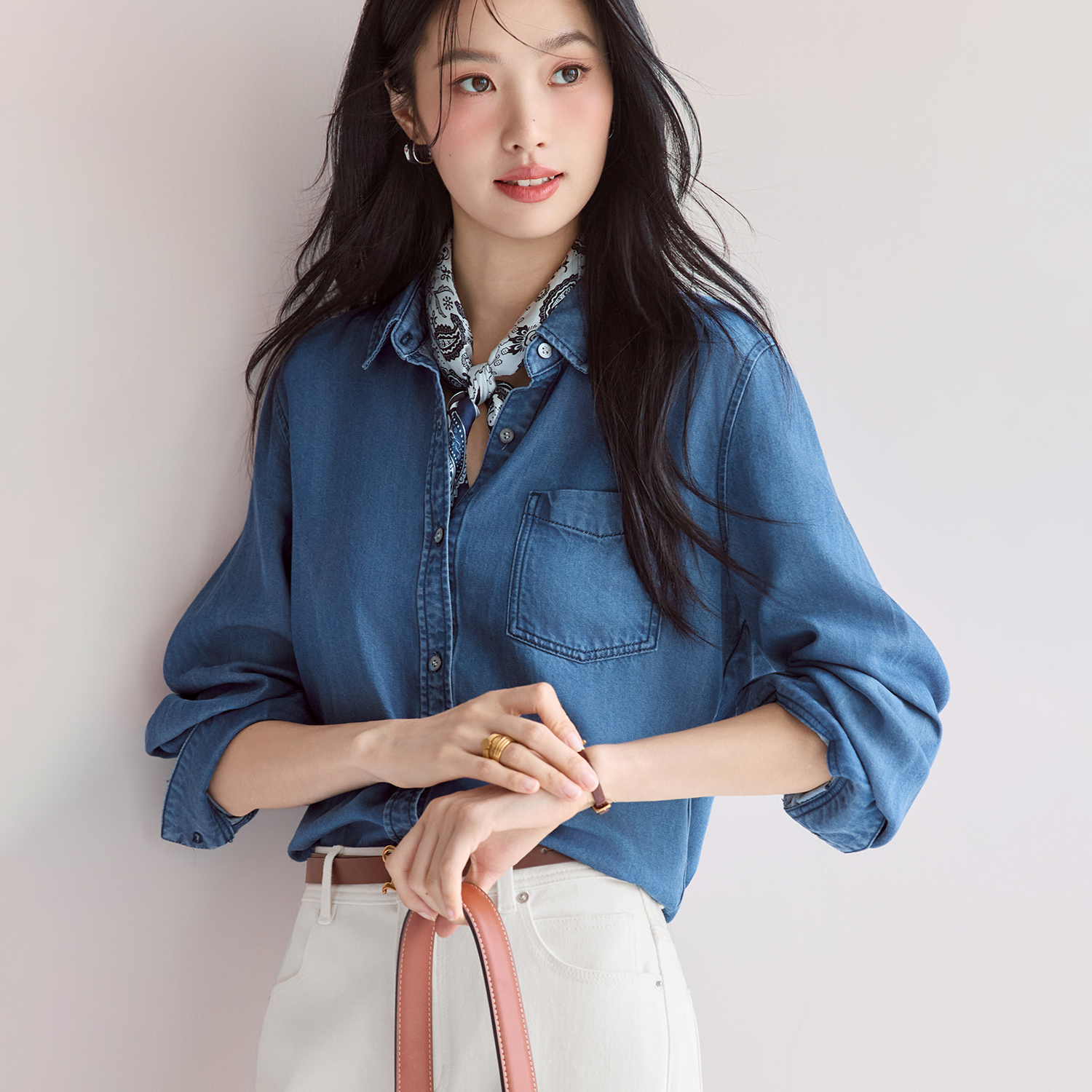 伊芙丽天丝凉感无弹薄款百搭牛仔衬衫女2025夏季新款1G7922321